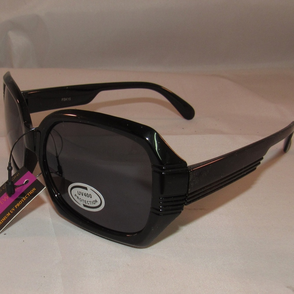 Elegant Black Rim Sunglasses Georgio Caponi UV 400